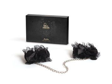 Наручники Bijoux Indiscrets Frou Frou з атласу та органзи, у подарунковій упаковці SO2329 фото