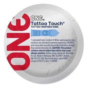 Презерватив ONE Tattoo Touch Blue з рельєфом у вигляді татуювання SX0755 фото
